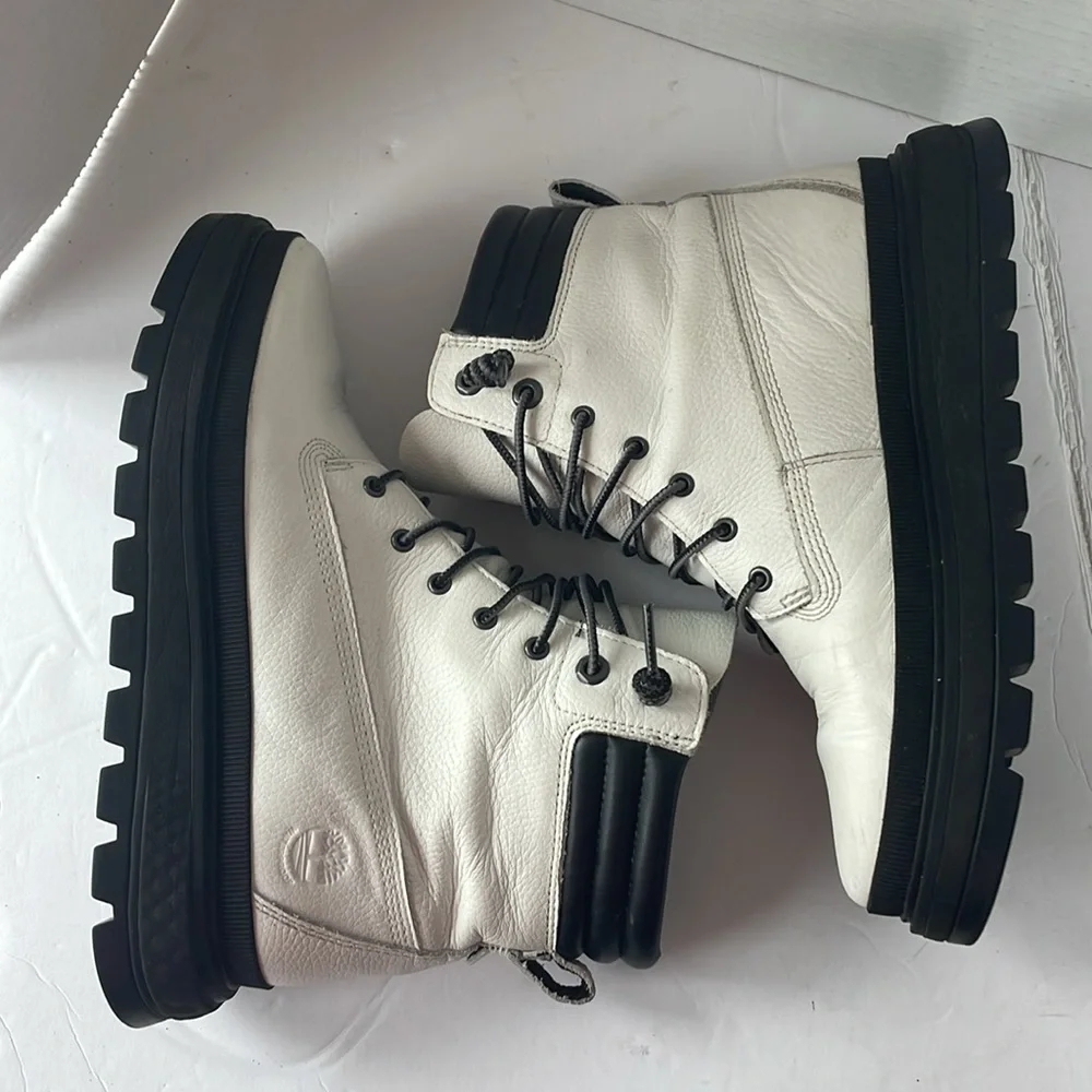 Timberland questions leave